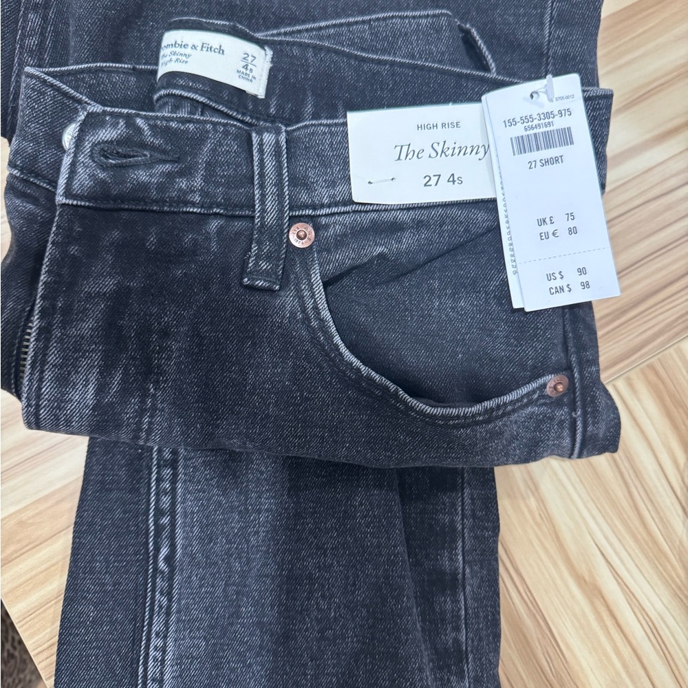 Abercrombie & Fitch Dark Gray High Rise Skinny Jeans NWT